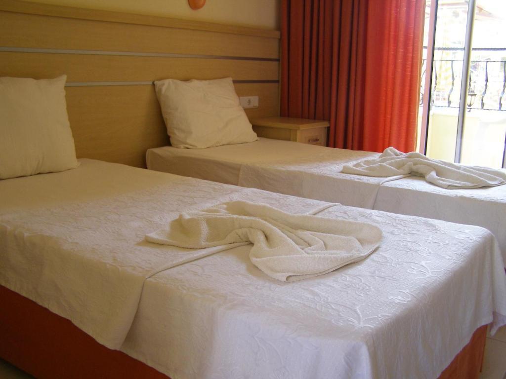 Summer Rose Hotel Side Buitenkant foto