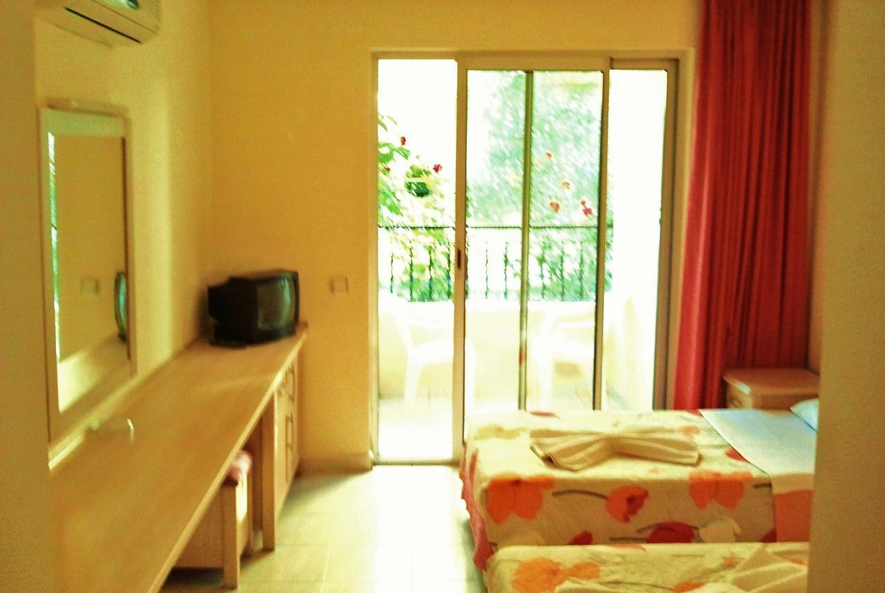 Summer Rose Hotel Side Buitenkant foto
