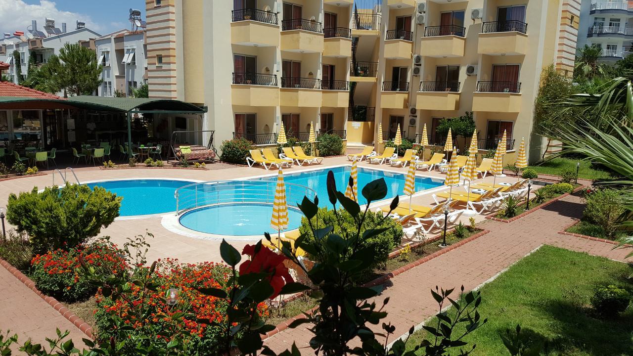 Summer Rose Hotel Side Buitenkant foto