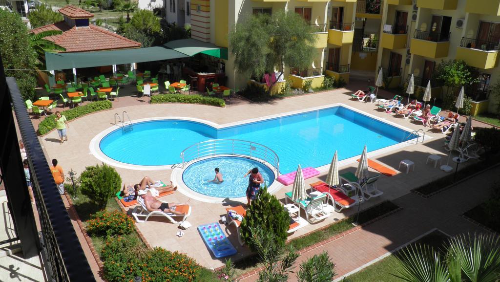 Summer Rose Hotel Side Buitenkant foto